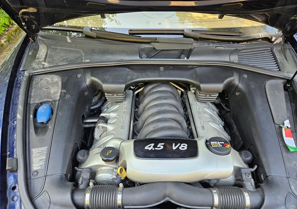 Porsche Cayenne cena 41000 przebieg: 206870, rok produkcji 2006 z Józefów małe 254
